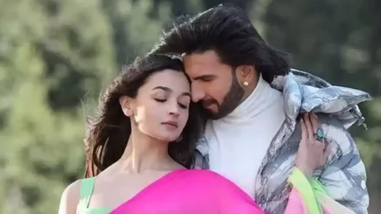 Rocky Aur Rani Kii Prem Kahaani scene